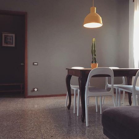 Sunny Family Apartment In Villa - Humanitas Forum Ieo เปียเว เอมานูเอเล ภายนอก รูปภาพ