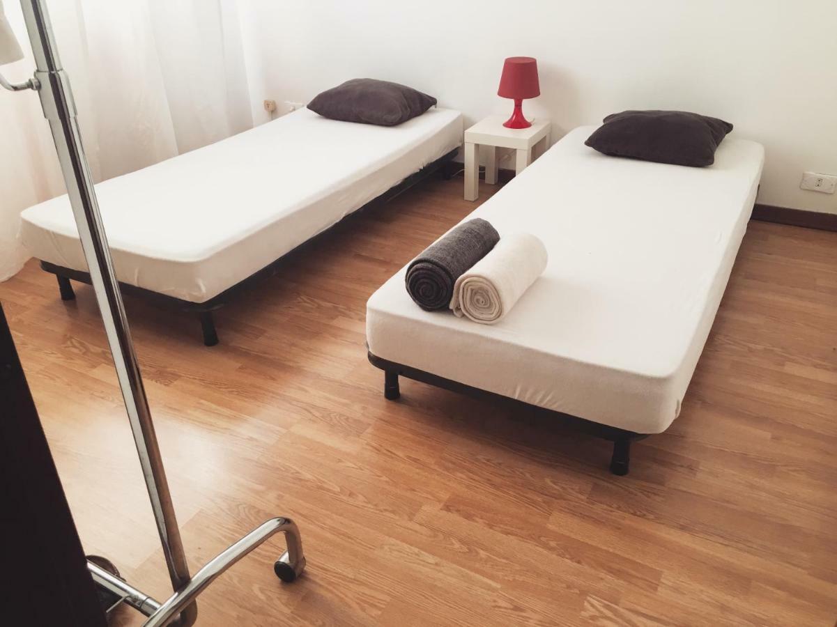 Sunny Family Apartment In Villa - Humanitas Forum Ieo เปียเว เอมานูเอเล ภายนอก รูปภาพ